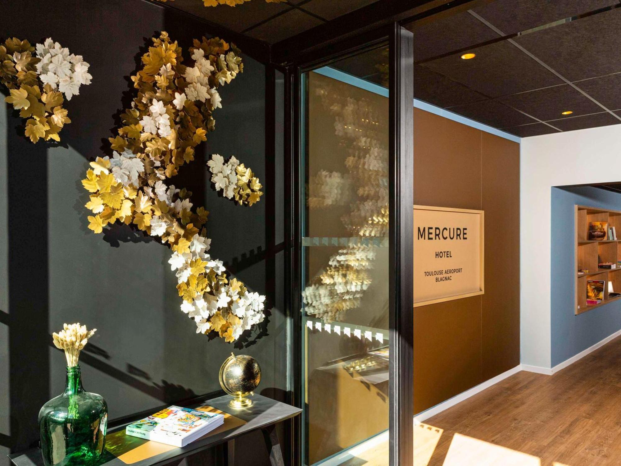 Mercure Toulouse Aeroport Blagnac Exterior photo
